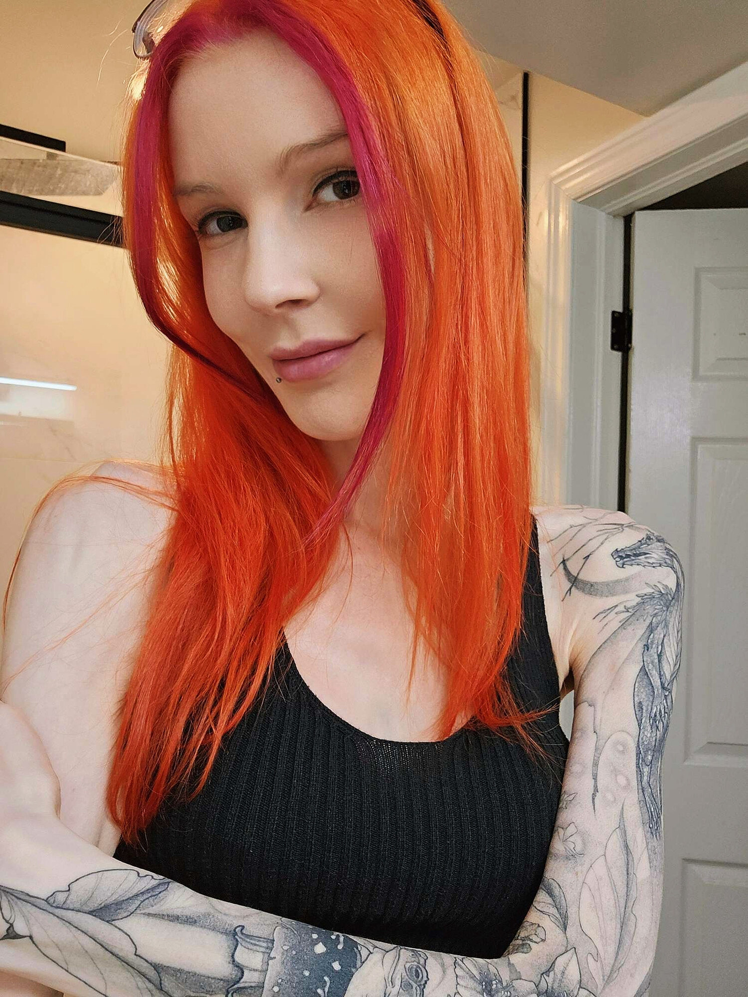 Ruby Soho 🇨🇦 Busty Nerd 💦 profile