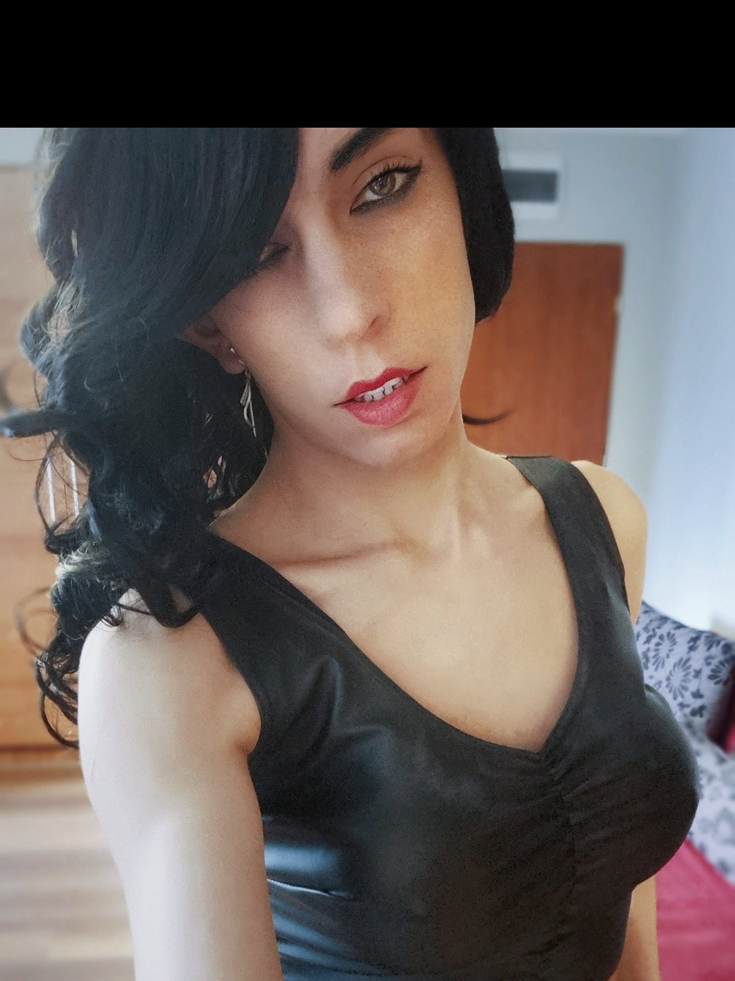𝕊𝕚𝕤𝕤𝕪 𝕃𝕚𝕥𝕥𝕝𝕖 𝕋𝕣𝕒𝕟𝕤 𝔾𝕚𝕣𝕝 profile